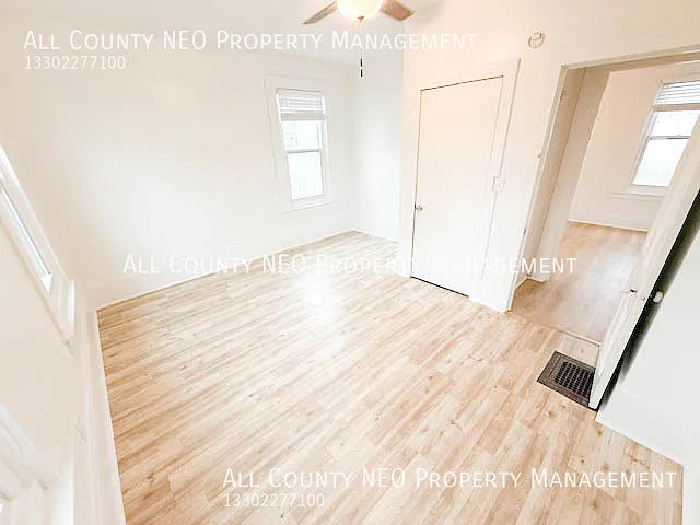 271 Grant St #A — Photo 15