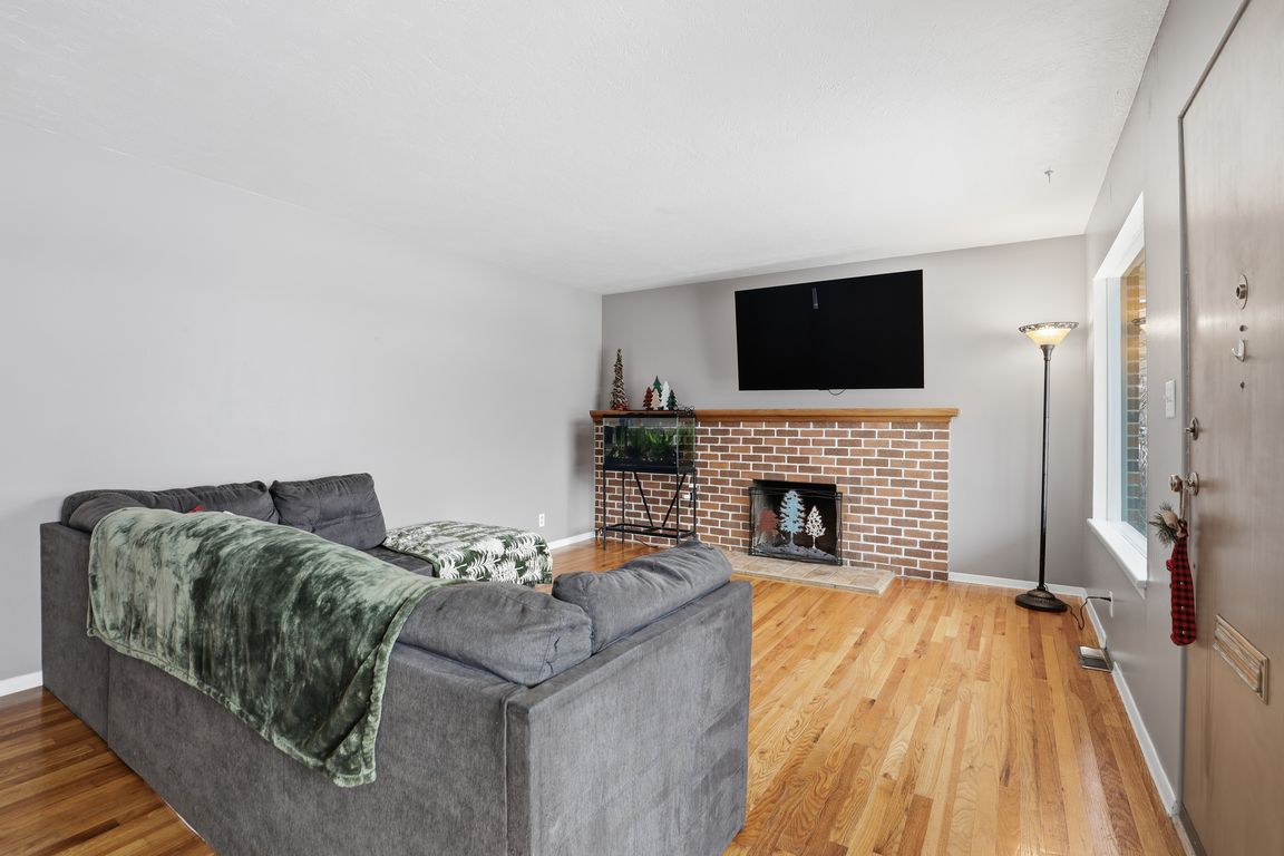 next background image