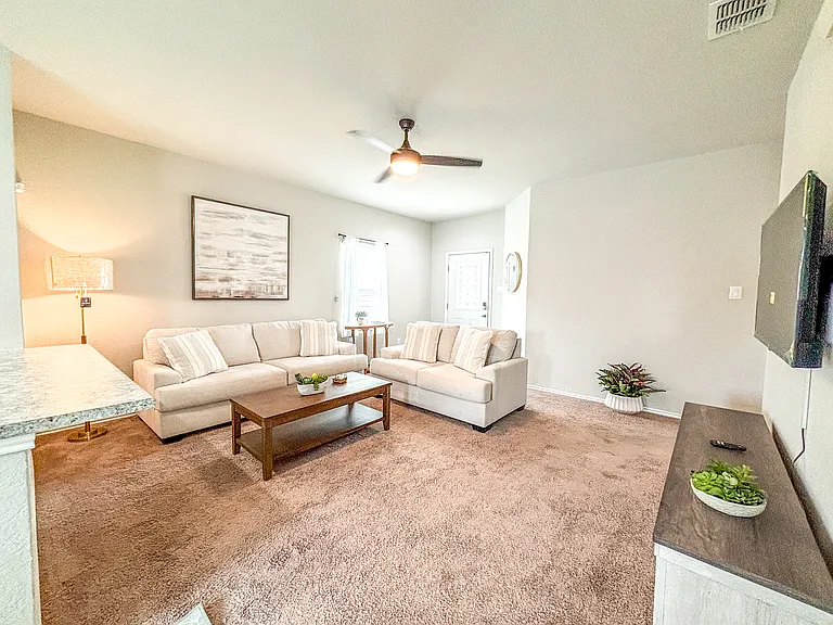9023 Alvarado Bnd — Photo 11