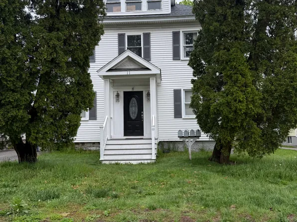 11 Moss Ave #B, Danbury, CT 06810