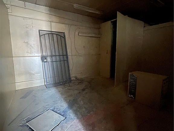 5th image of 1517 N Main St