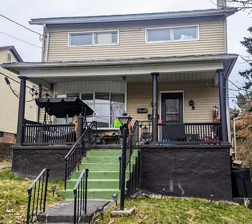 714 Orchard St Photo 1