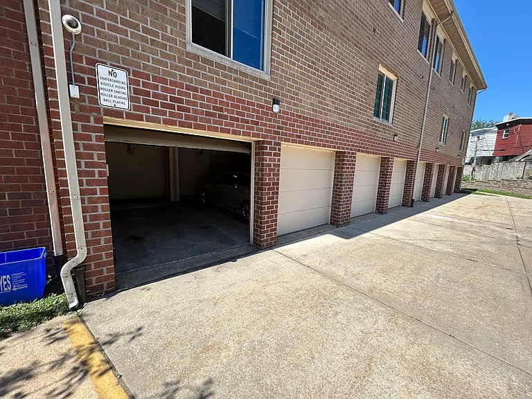 2701 Pennsylvania Ave #D — Photo 11