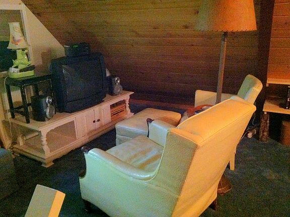 Upstairs TV space