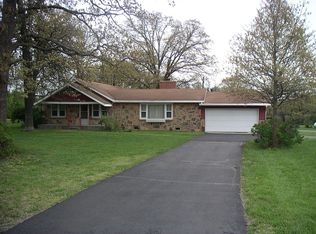 761 W 60th St, Carthage, MO 64836