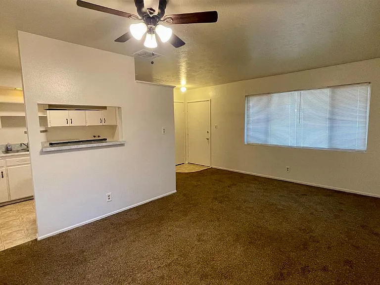 1412 Rodgers Rd — Photo 4