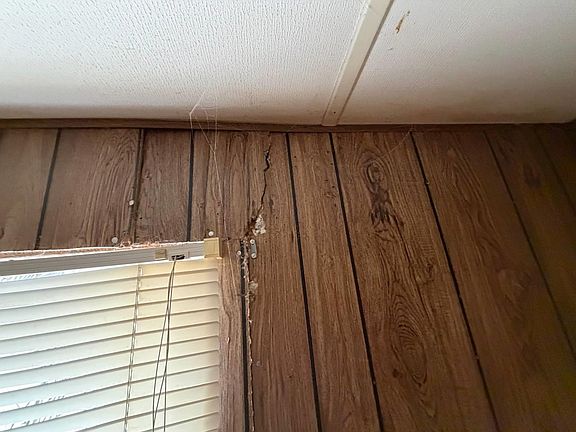 2nd image of 714 County Road 3011