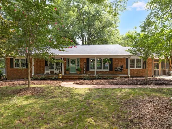 4225 Enterprise Rd, Lexington, NC 27295