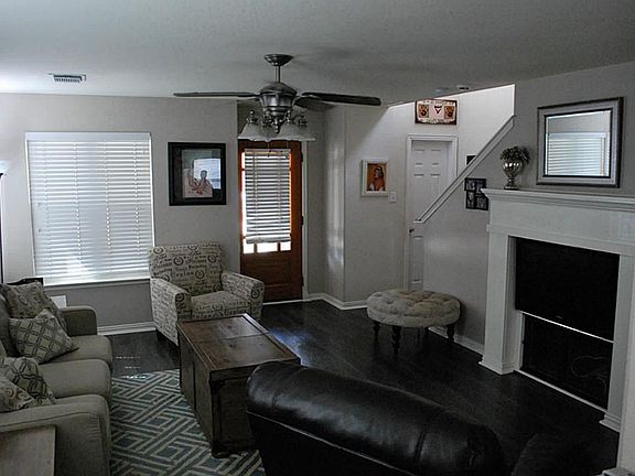 4th image of 4035 Dogwood Hill St