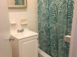 26-09 18th St APT 2, Astoria, NY 11102