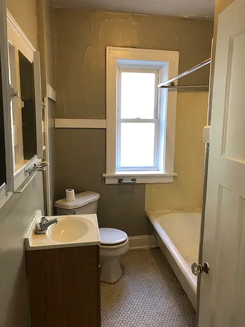 Gateway - 4015-2W — Photo 3