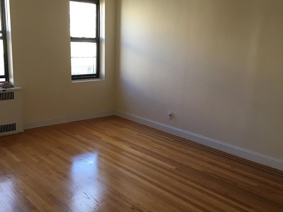 Living and Sleep space
