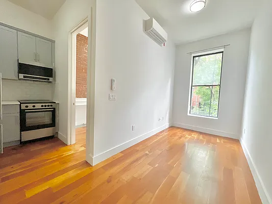Rented by Doorway NYC, LLC | media 13