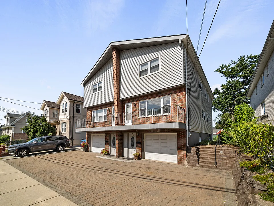 75 Liberty Pl