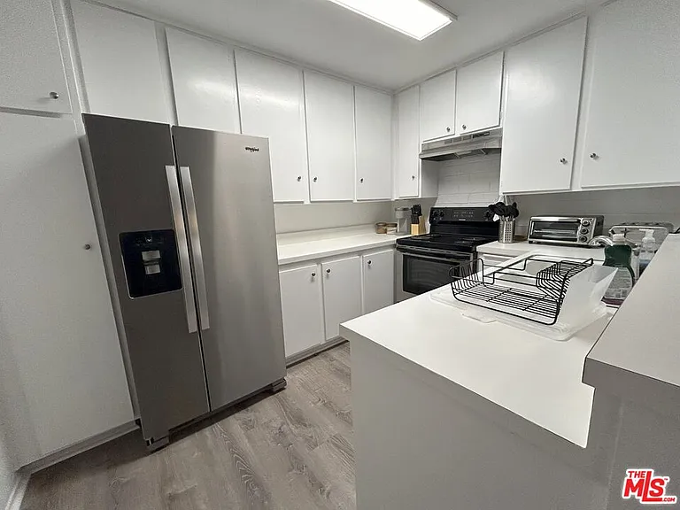 11750 W Sunset Blvd #221 — Photo 6