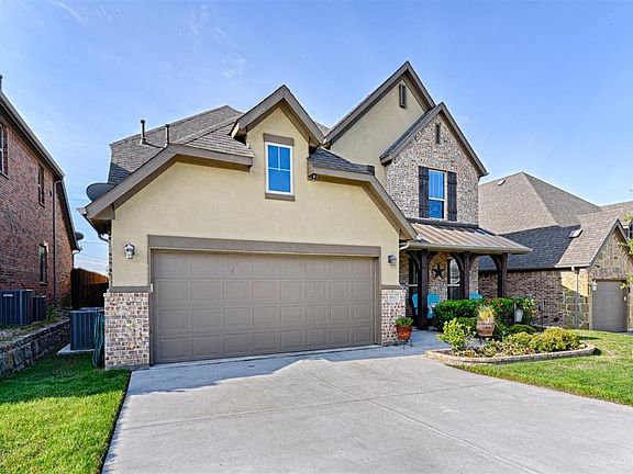 3rd image of 4612 Council Bluffs Dr