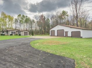 3958 E Hubbard Rd, Midland, MI 48642