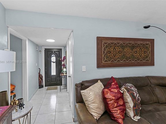 5th image of 12316 SW 119th Ln