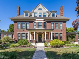682 Prospect St, New Haven, CT 06511