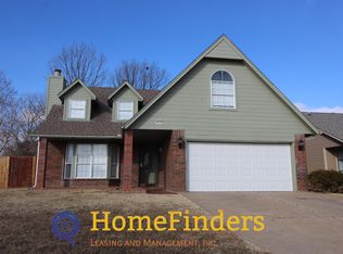 4212 S Poplar Ave, Broken Arrow, OK 74011