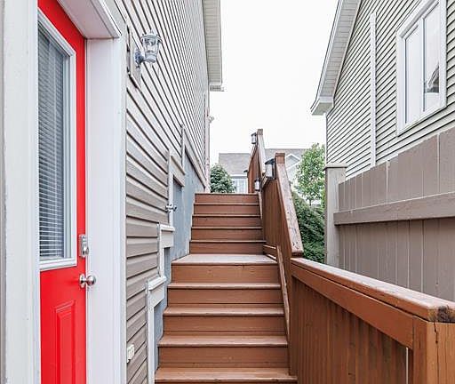 3rd image of 9 McCrae Street
