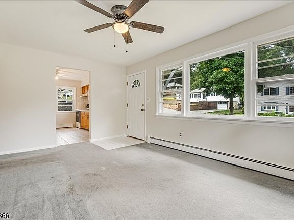 5th image of 565 Dell Rd