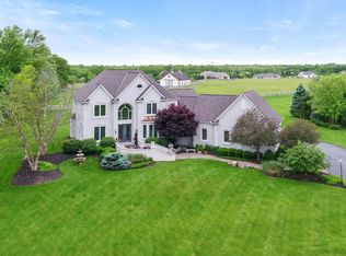 450 Trillium Dr, Galloway, OH