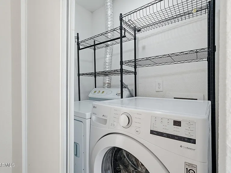 8725 E Coronado Rd — Photo 34