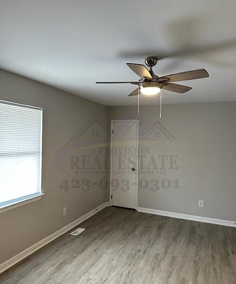 2 bed, 1.5 bath, $1,095 — Photo 11