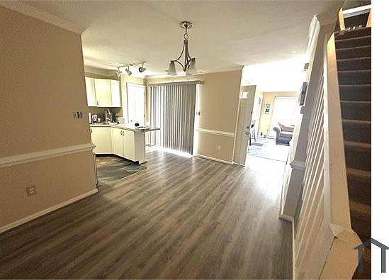 2nd image of 104 Sudbury Way APT B