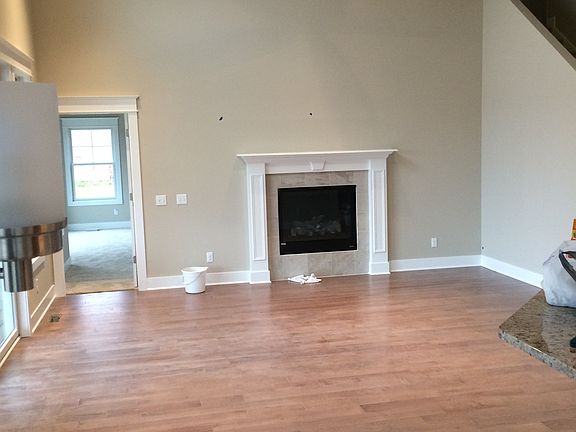 4th image of 1192 Forest Brook Dr