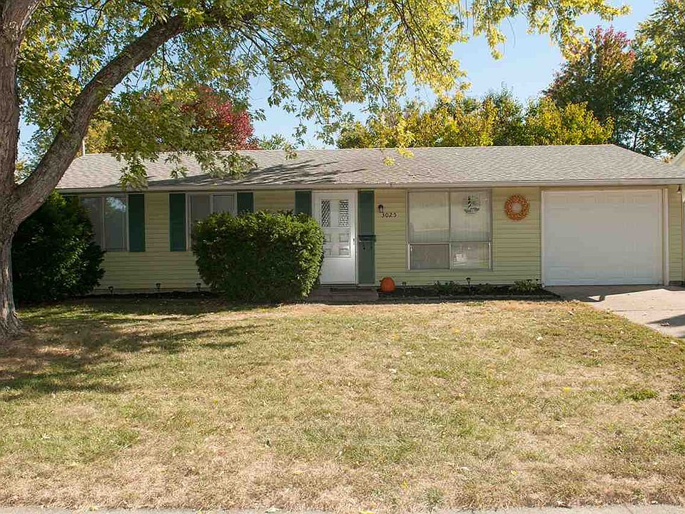 1st image of 3025 Mojave Dr