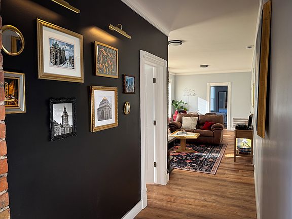 3rd image of 19 Tennessee St #2