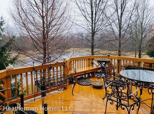 7043 Sauvage Ln, Gainesville, VA 20155