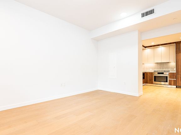5th image of 636 Grand Ave Unit 103