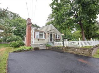 17 Poplar Rd, Westford, MA 01886