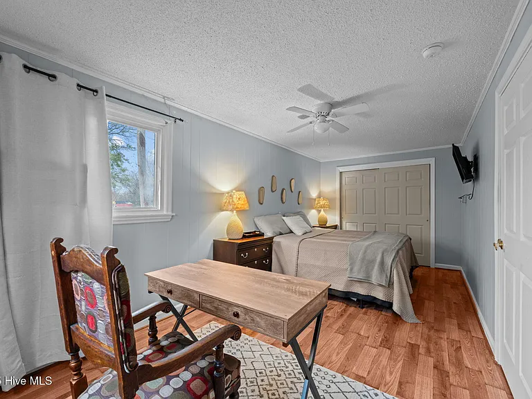 411 George St #4 — Photo 5