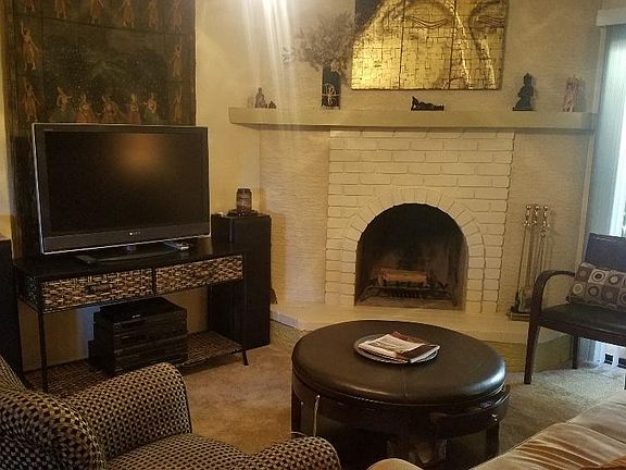 2nd image of 3031 N Civic Center Plz Unit 132
