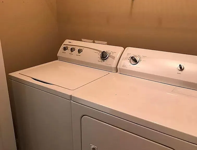3133 Olde Brownstone Ct — Photo 14