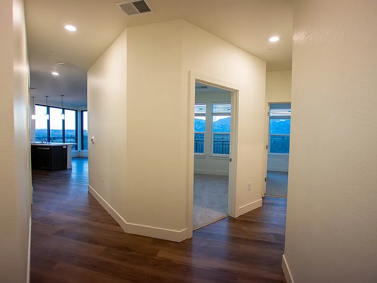 Panorama Heights — Photo 9