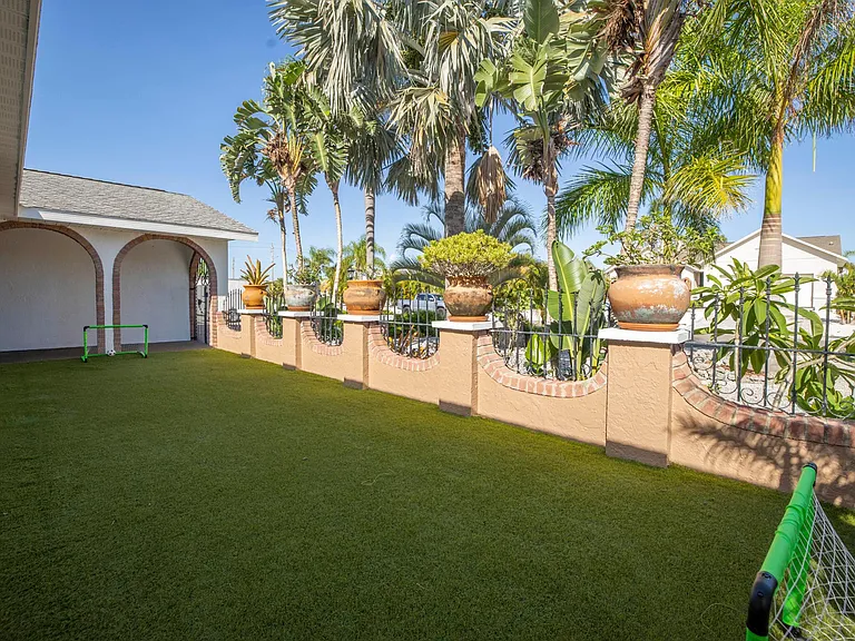 6503 Senegal Palm Way — Photo 74