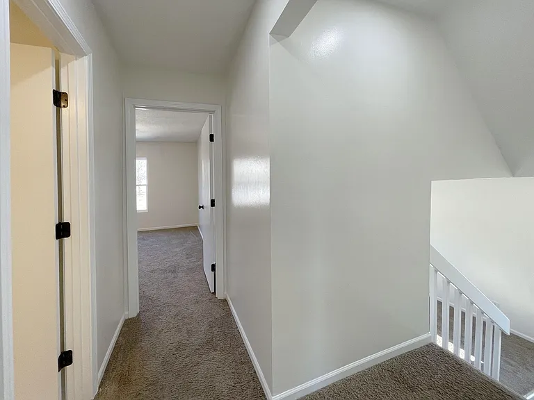 1415 La Chateau Dr — Photo 14