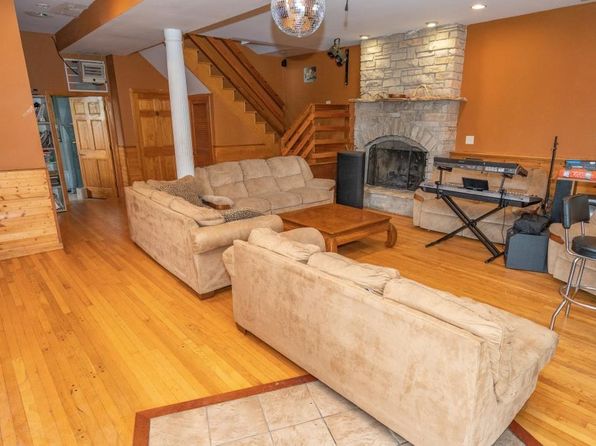 8505 E 1300th Ave, Newton, IL 62448