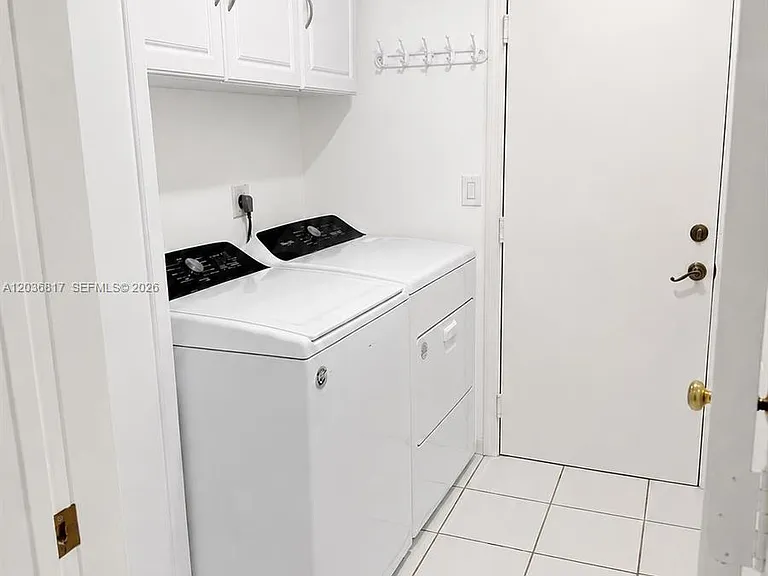 14721 Vista Verdi Rd — Photo 5