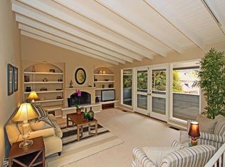 428 Sycamore Rd, Santa Monica, CA 90402