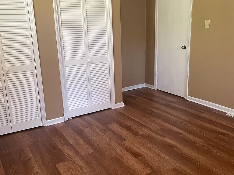 920 Forrest Cir SE — Photo 13