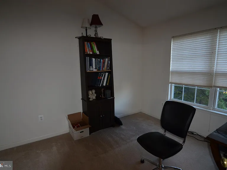 2946 Saxon Flowers Dr — Photo 24