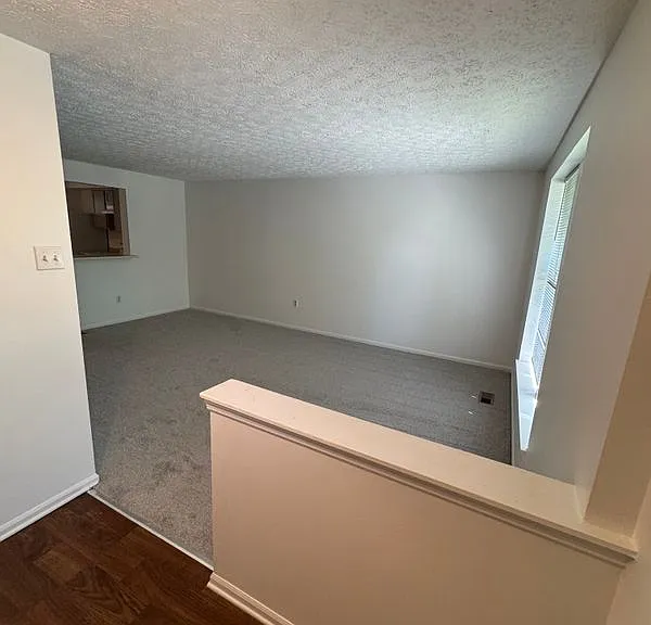 9730 Red Clover Ct — Photo 3