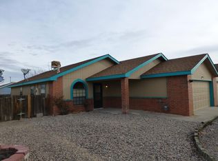 2000 Panay Dr SW, Los Lunas, NM 87031