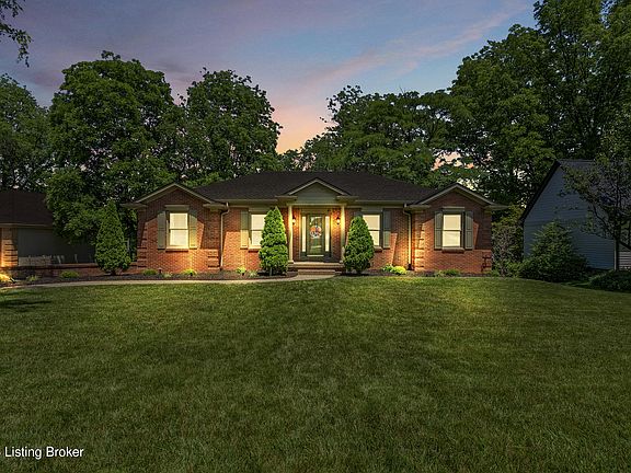2nd image of 217 Edgewood Dr